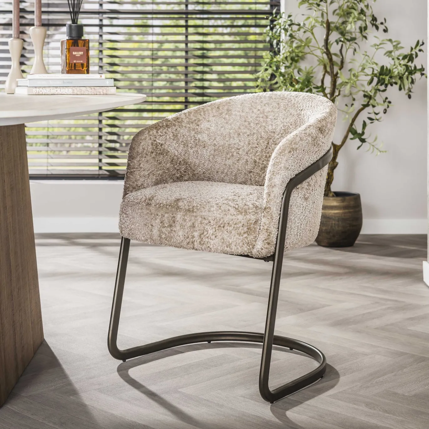 Armstoel Sway Alura Zand - Giga Meubel