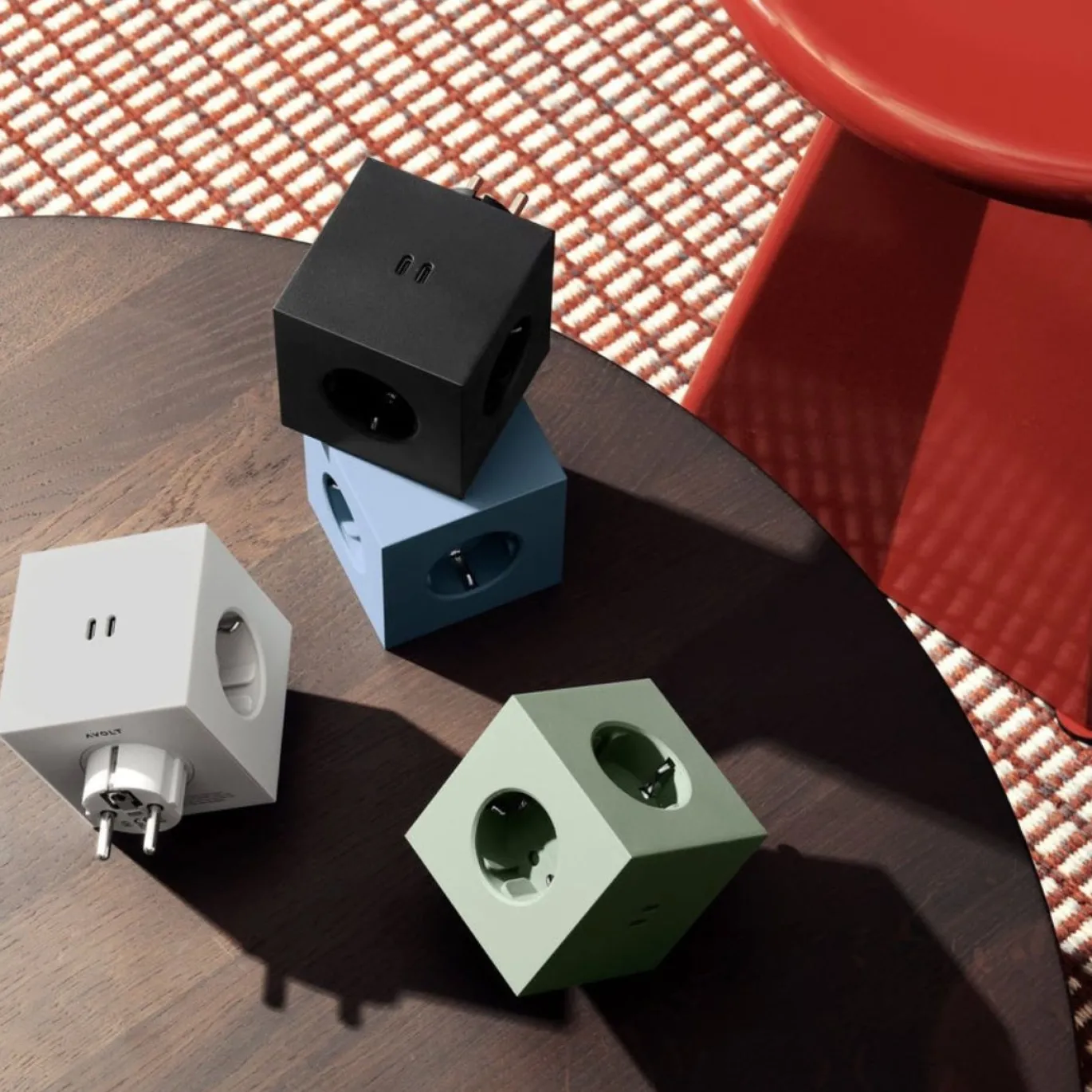 Avolt Stekkerdoos Square 2 - USB-C Oak Green