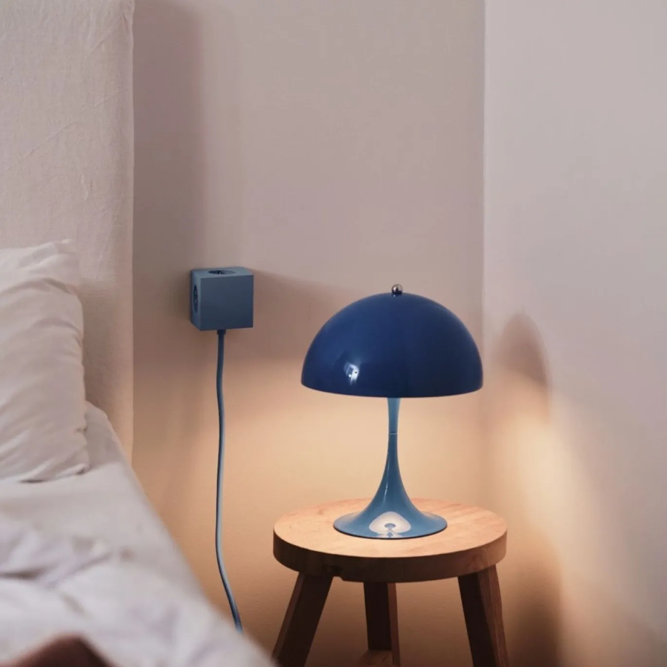 Avolt Stekkerdoos Square 1 - USB-C 1,8m Shark Blue