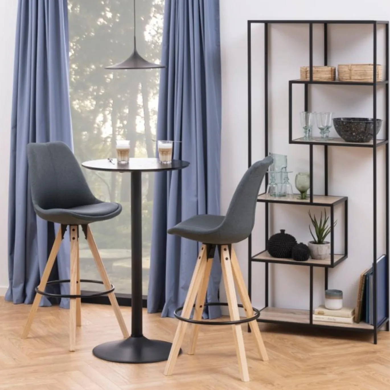 Bartafel Ivsta Ash Fineer Mat Zwart Ø60x105cm - Giga Living