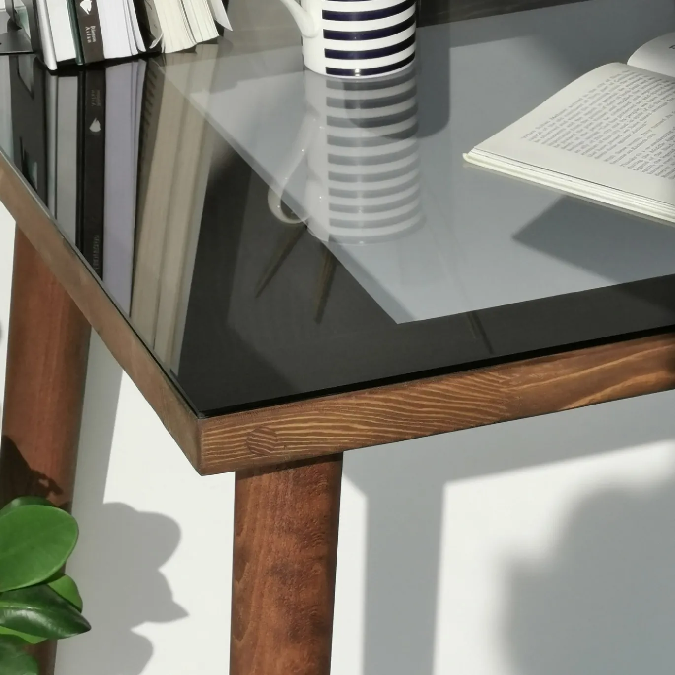 Bureau Cozy Glas Smoke/Walnoot 110cm