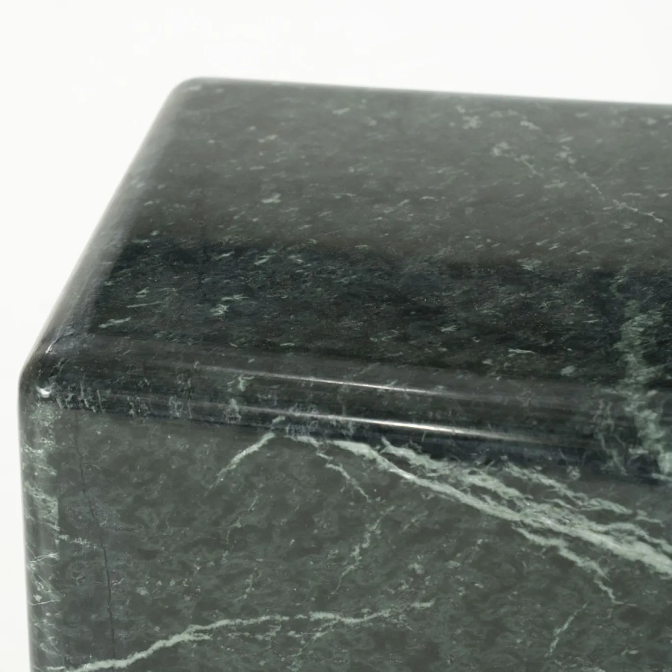 By-Boo Bijzettafel Dice Marmer Groen