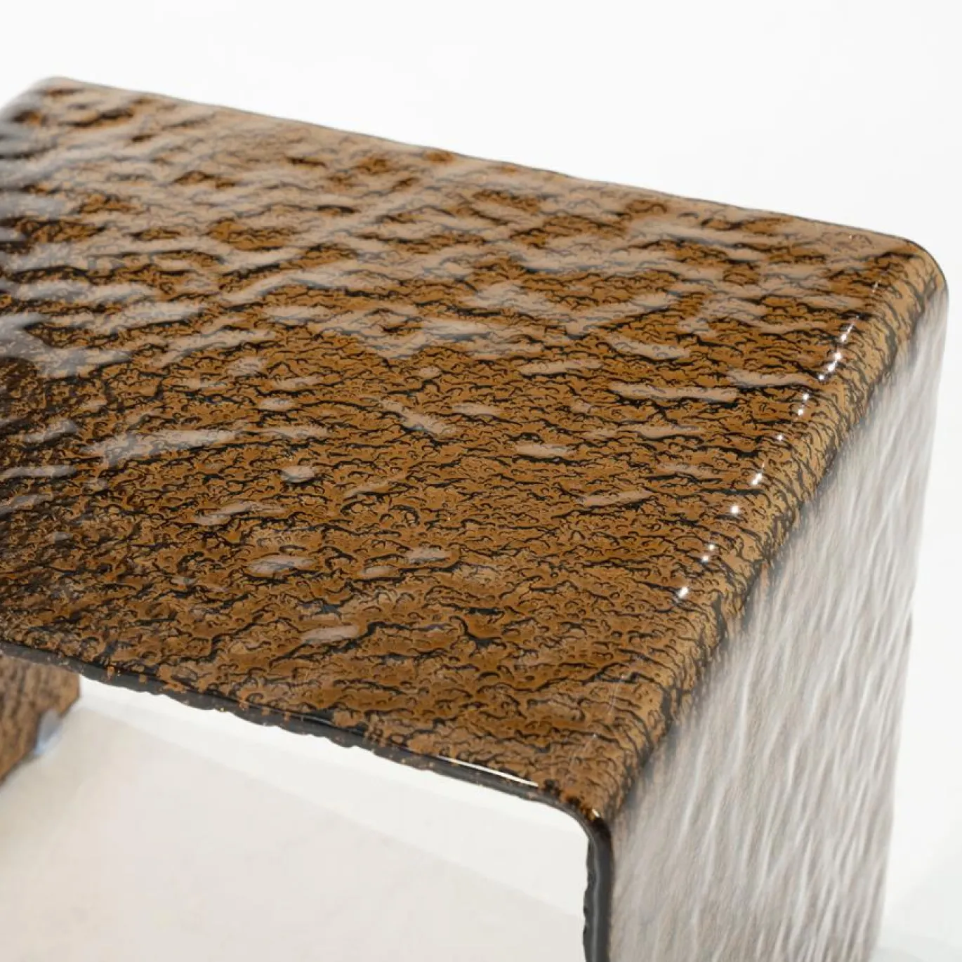 By-Boo Bijzettafel Ripple Glas Bruin