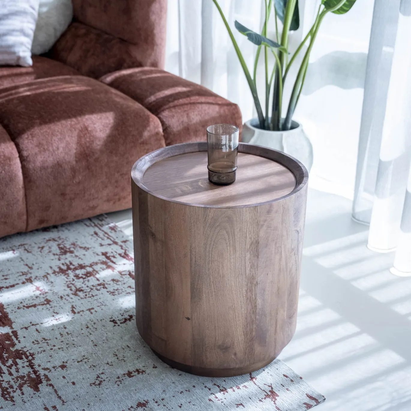DÉJA Bijzettafel Amber Walnoot Rond 45cm
