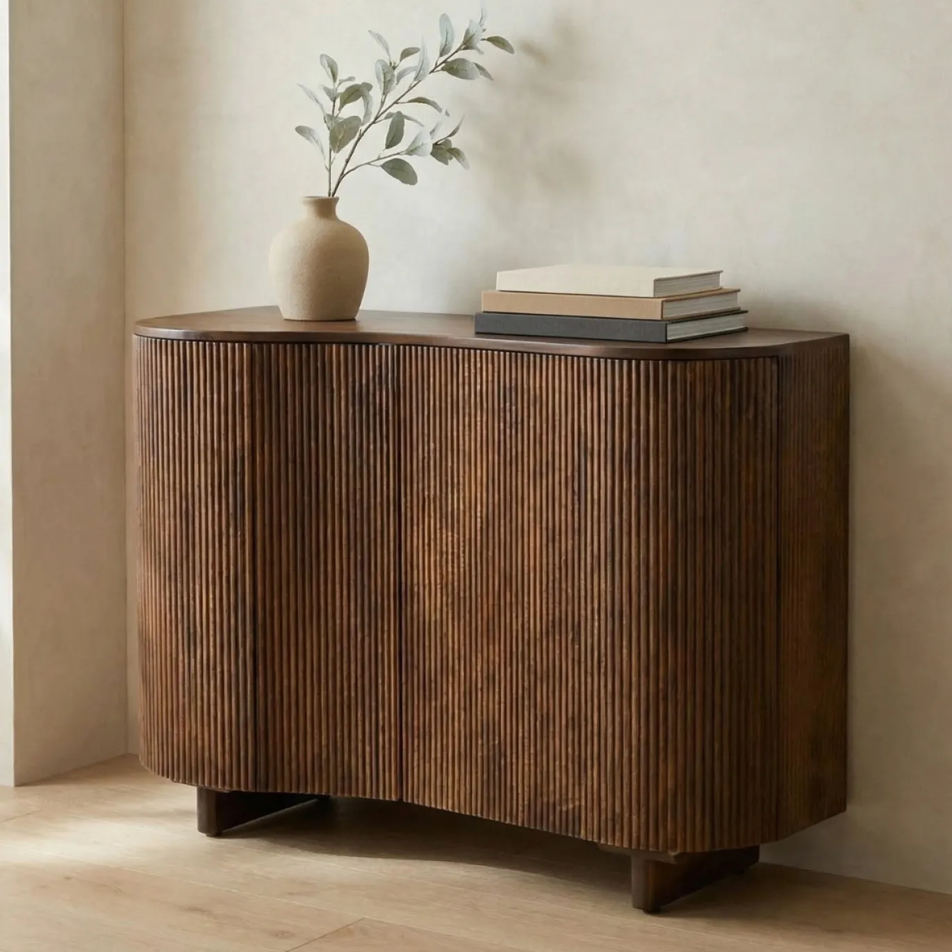 DÉJA Dressoir Ubeda Walnoot Organisch 110cm