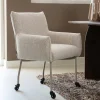 DÉJA Eetkamerstoel Arboga Taupe/Beige met Wielen