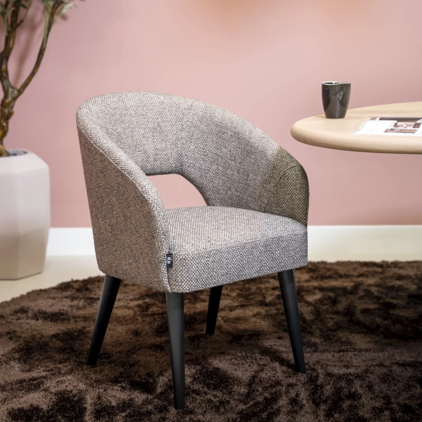 DÉJA Eetkamerstoel Ines Supreme Taupe Be Great