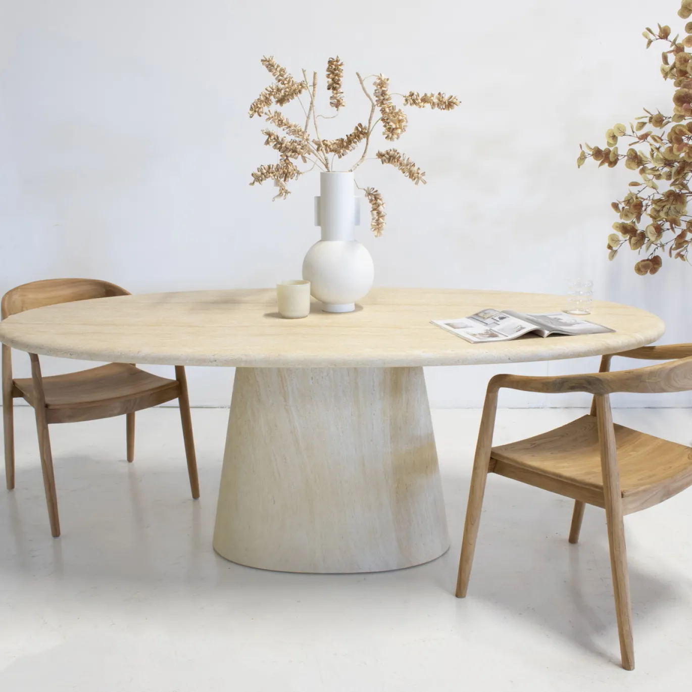 DÉJA Eettafel Brunn Travertin Ovaal 200cm