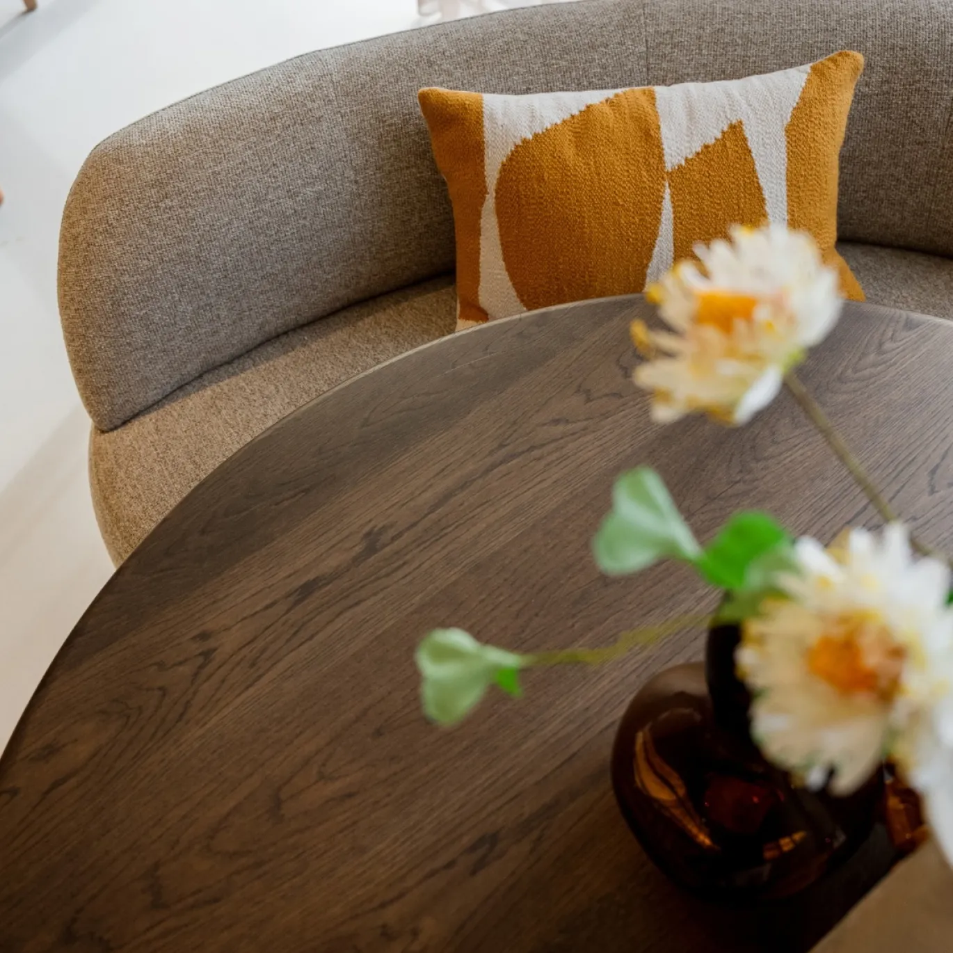 DÉJA Eettafel Dia Romny Rond Eikenhout Deer Brown 130cm