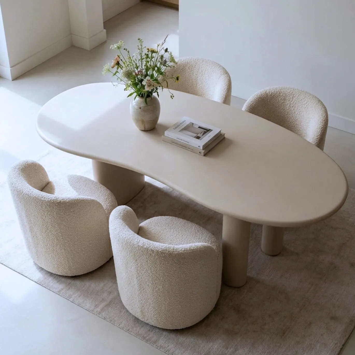 DÉJA Eettafel Gulli Beige Organisch 220cm