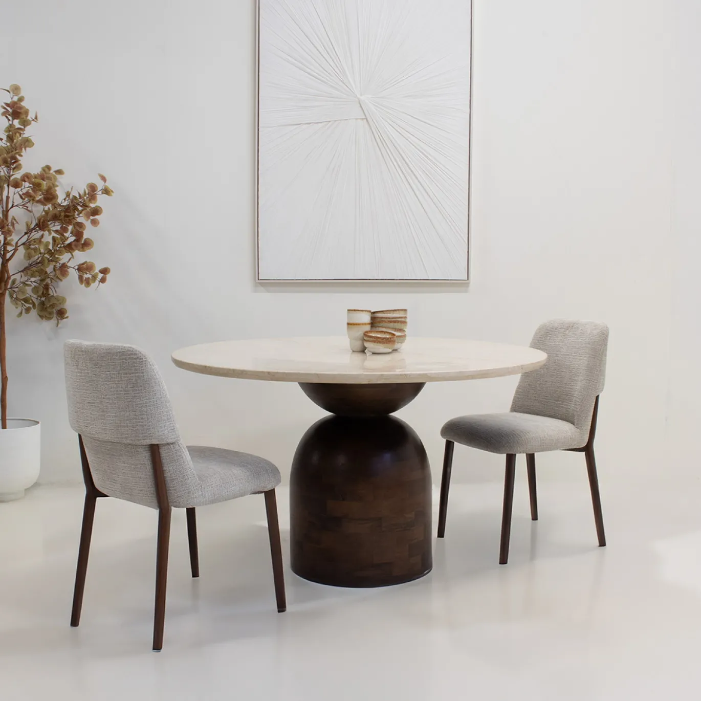 DÉJA Eettafel Miro Marmer Walnoot Rond 130cm