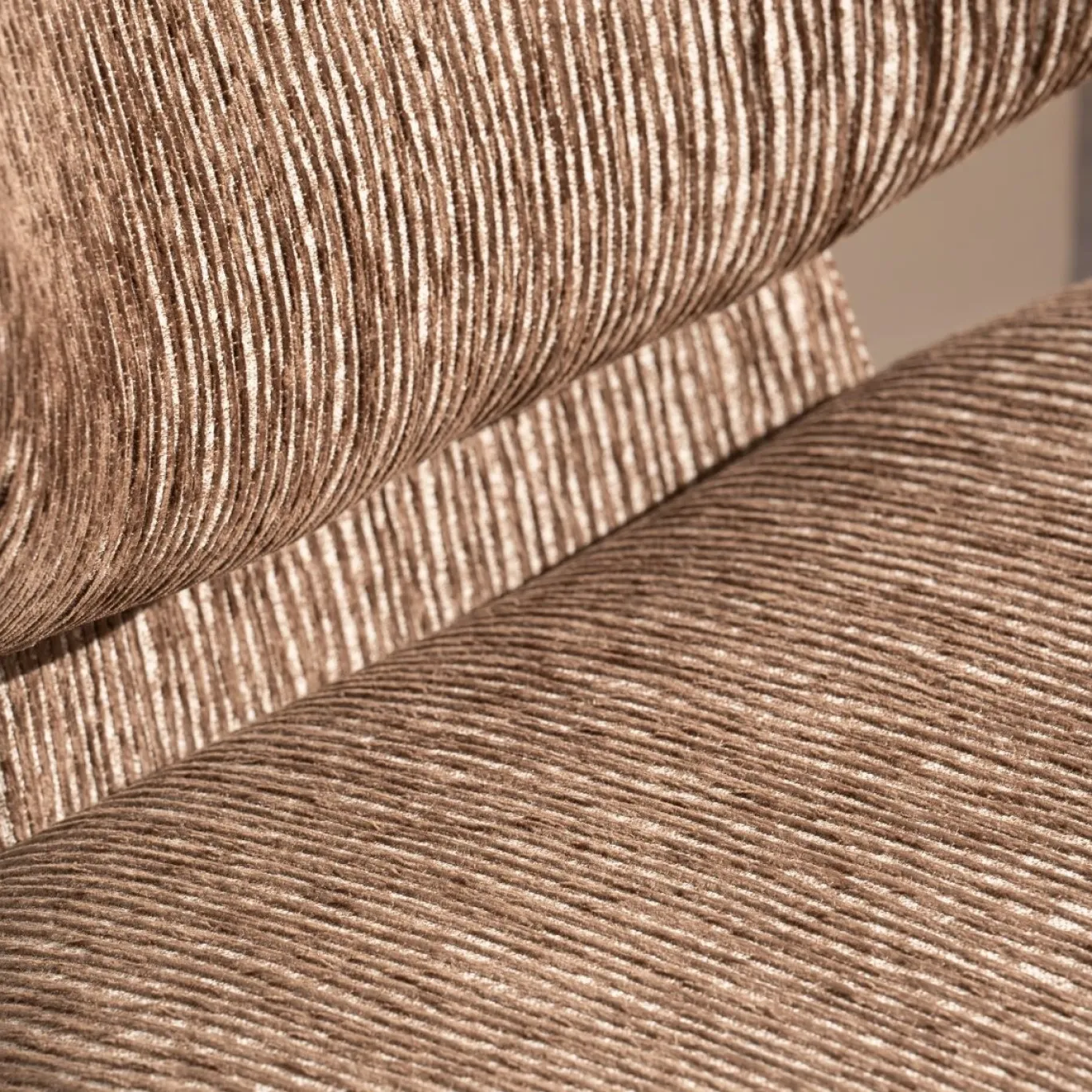 DÉJA Fauteuil Joëlle Donkerbruin