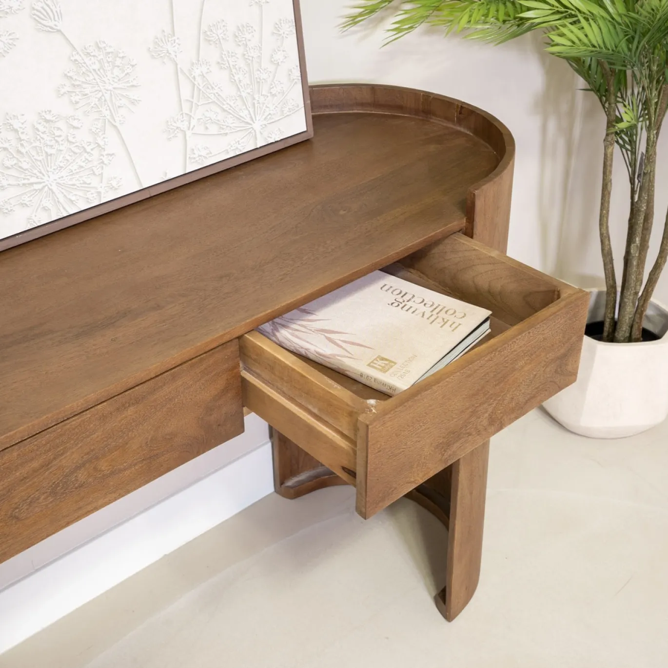DÉJA Sidetable Xandrine Walnoot 120cm