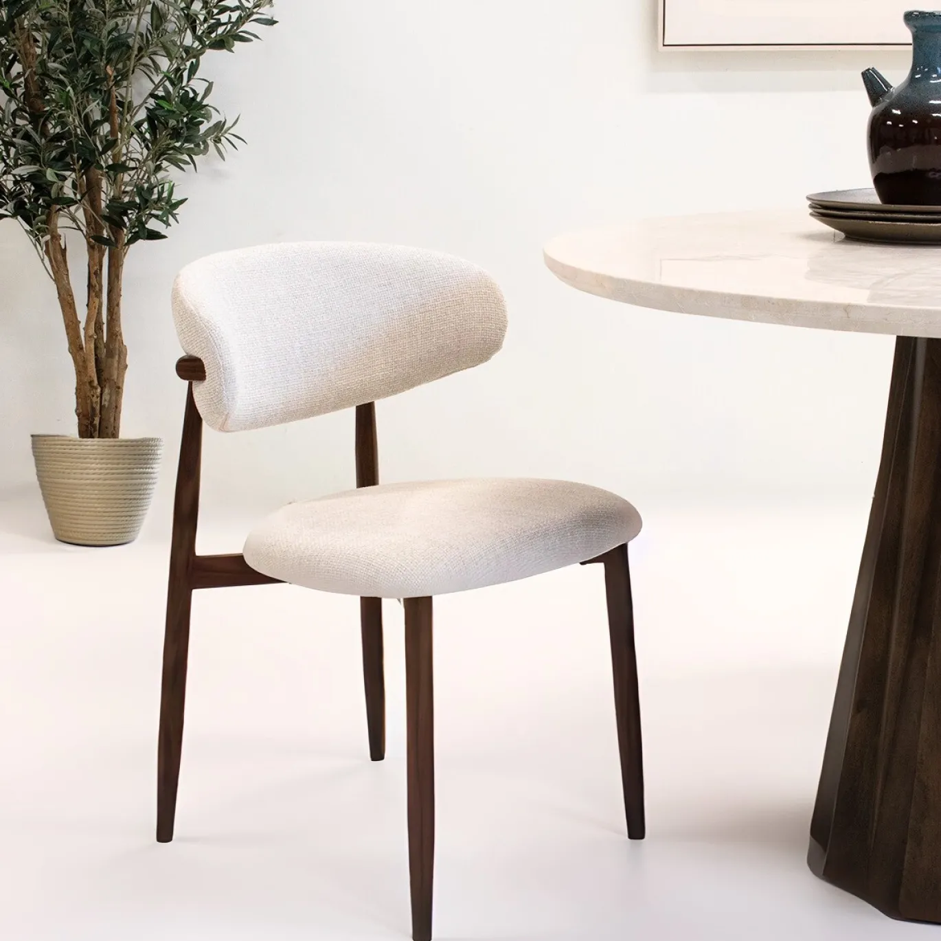 Eetkamerstoel Alexia Beige/Walnoot - Giga Meubel