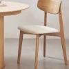 Eetkamerstoel Elim Off White Bouclé Naturel Eiken - Giga Living