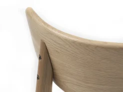Eetkamerstoel Elim Off White Bouclé Naturel Eiken - Giga Living