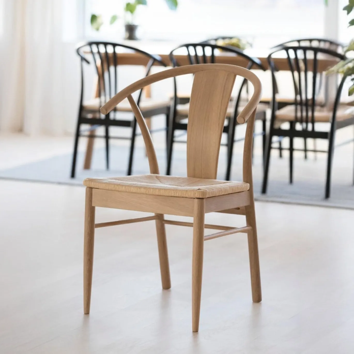 Eetkamerstoel Julen Met Armleuning Paper Plaits Off White - Giga Living