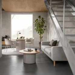 Eetkamerstoel Skive Met Armleuning Beige Basel - Giga Living