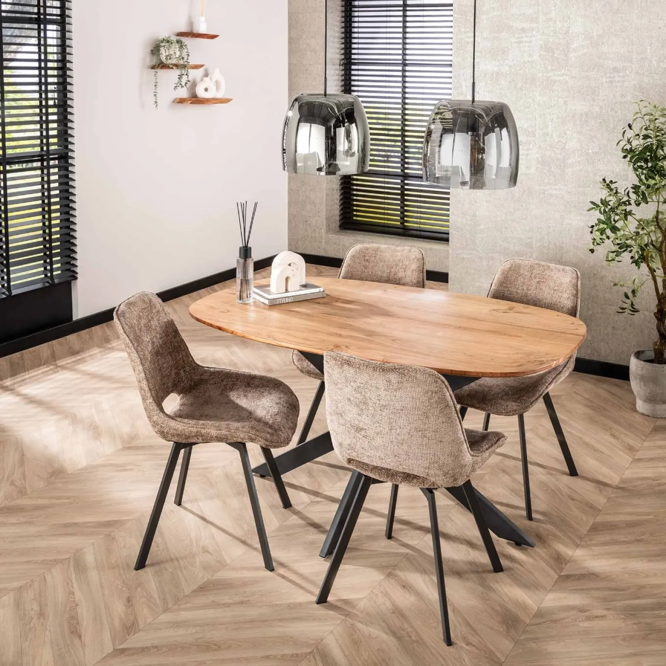 Eetkamertafel Arhus Deens Ovaal Naturel 150cm - Giga Meubel