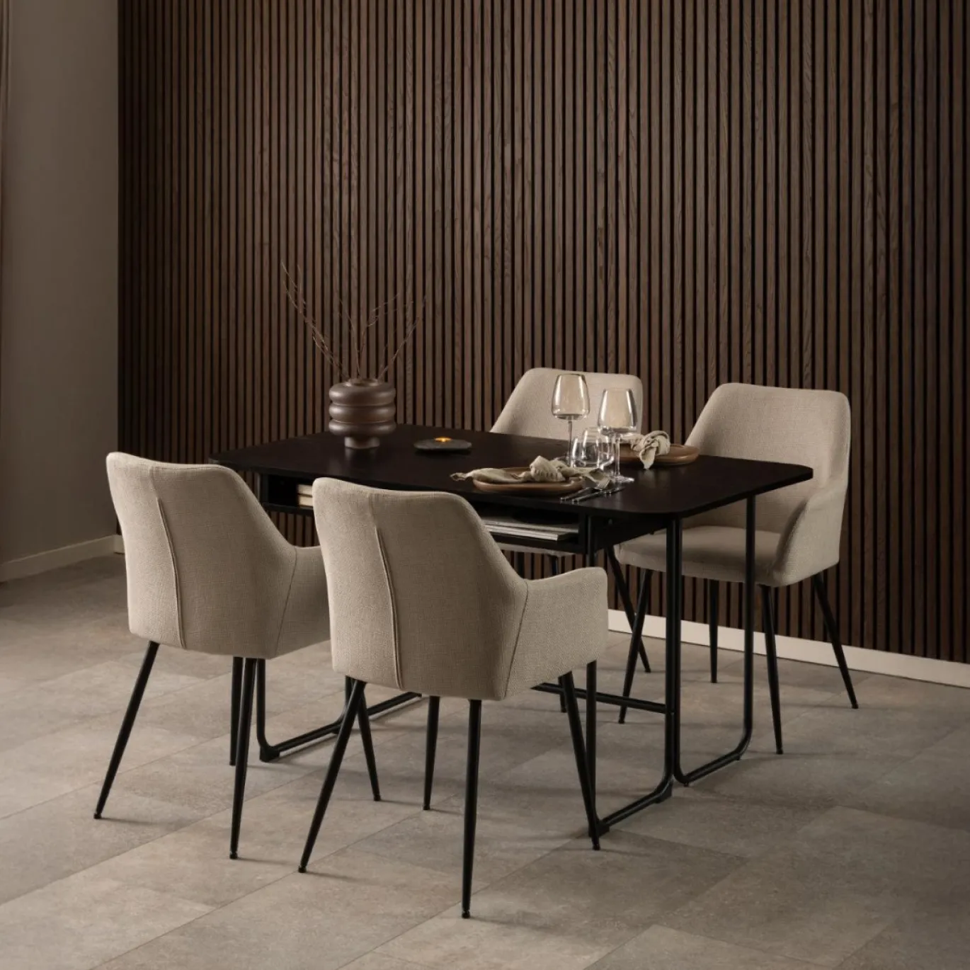 Eettafel Darrel Zwart 40/80x140x77cm MDF - Giga Living
