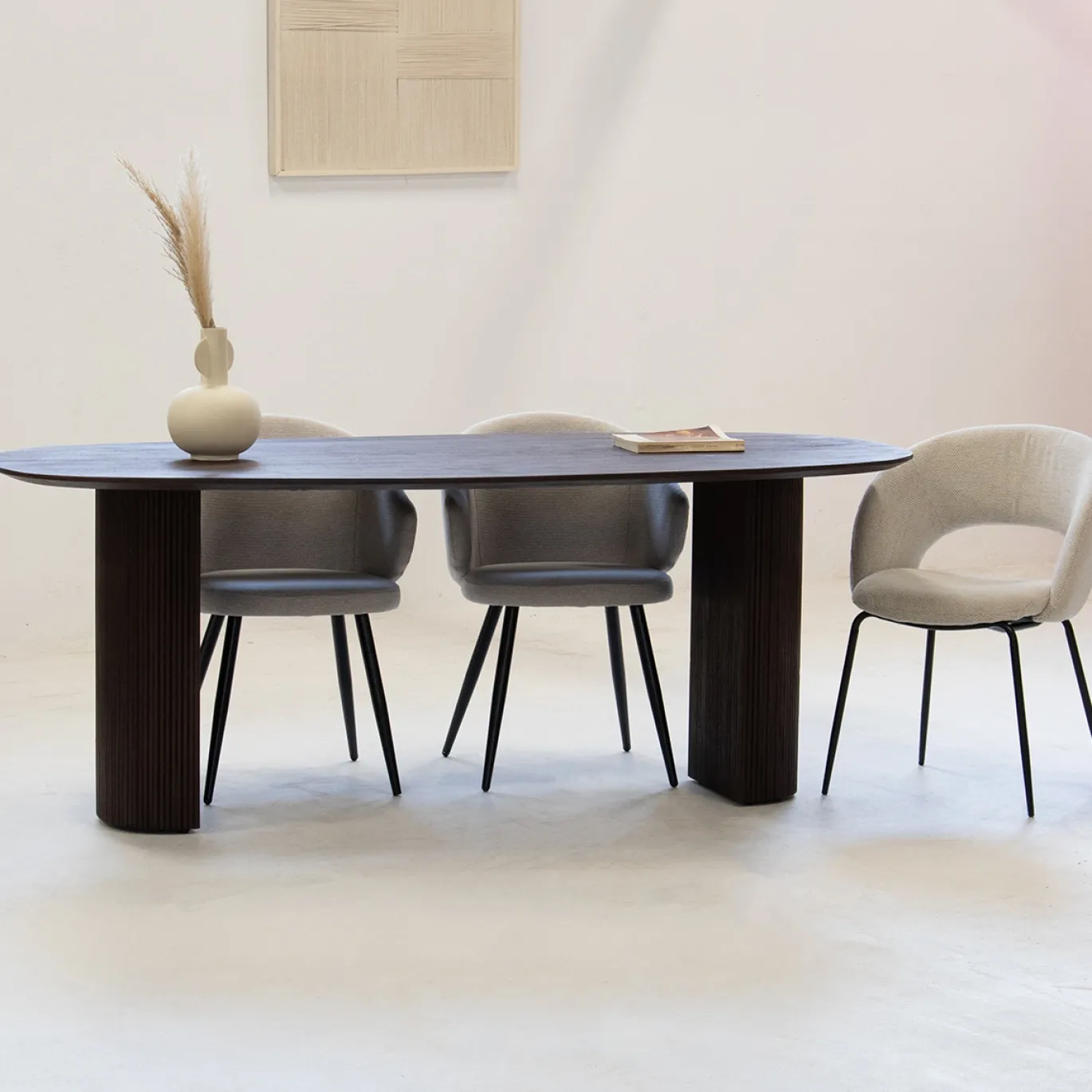 Eettafel Feline Walnoot 200cm - Giga Meubel