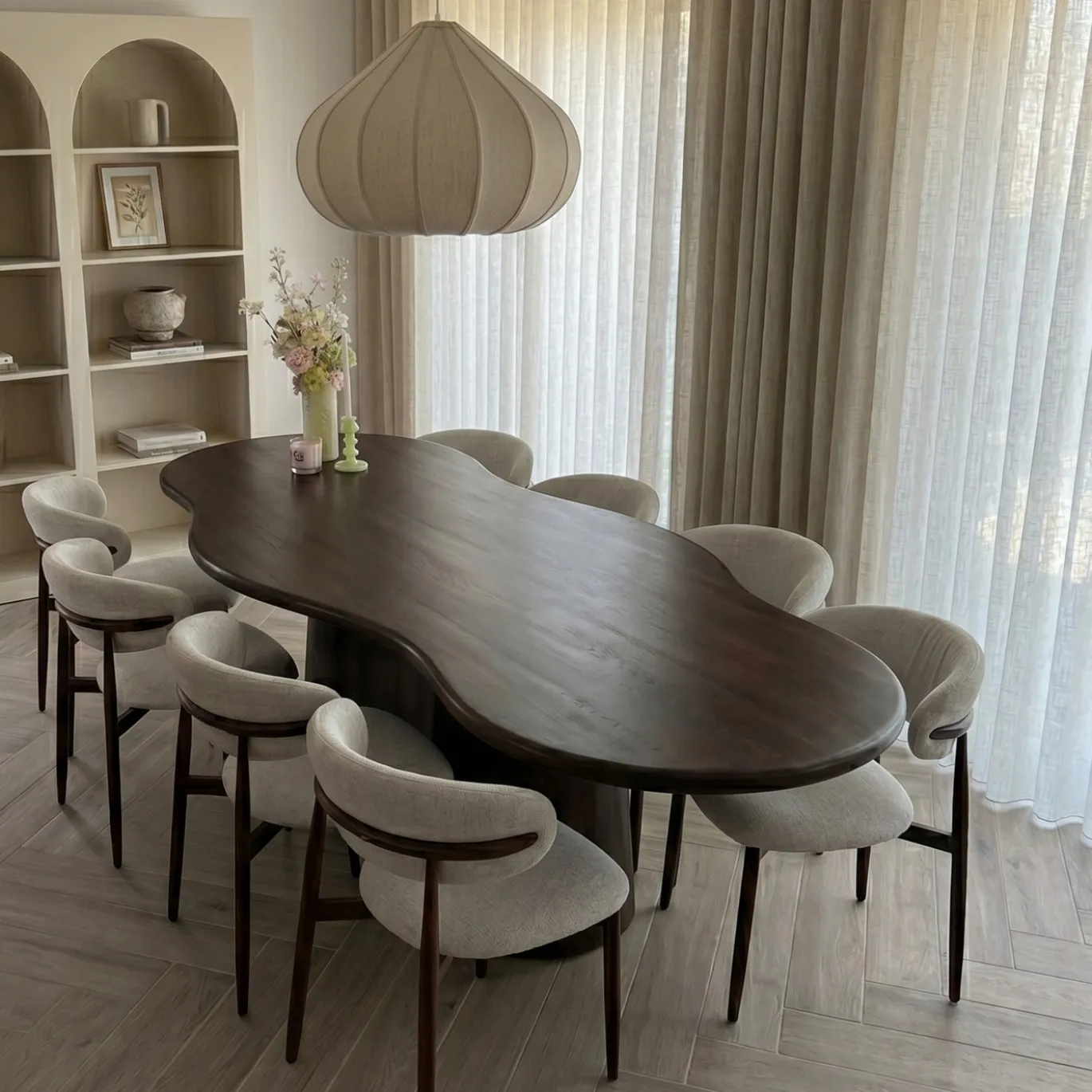 Eettafel Jessie Organisch Walnoot 220cm - Giga Meubel