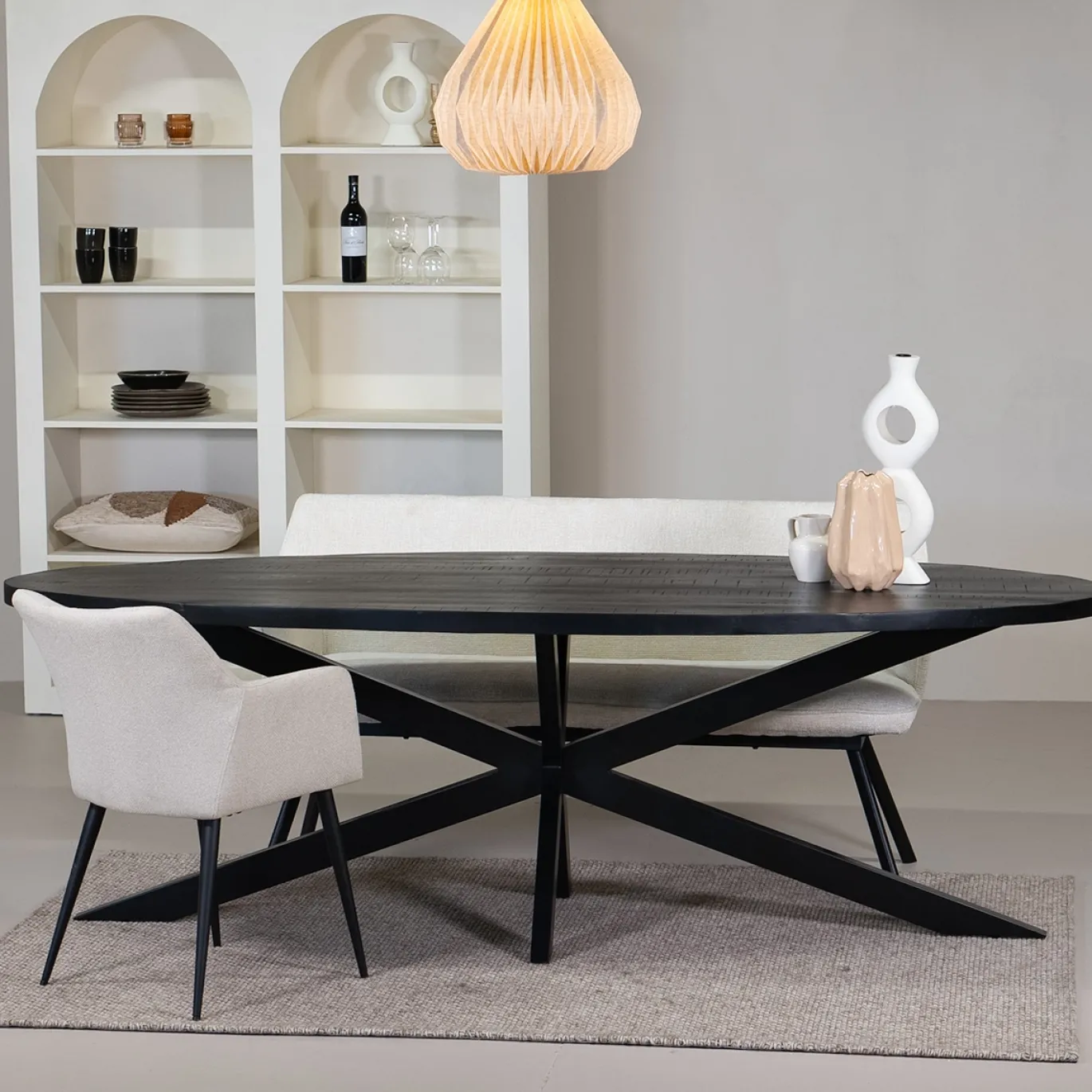 Eettafel Mansour Ovaal Zwart Mangohout 240cm - Giga Meubel