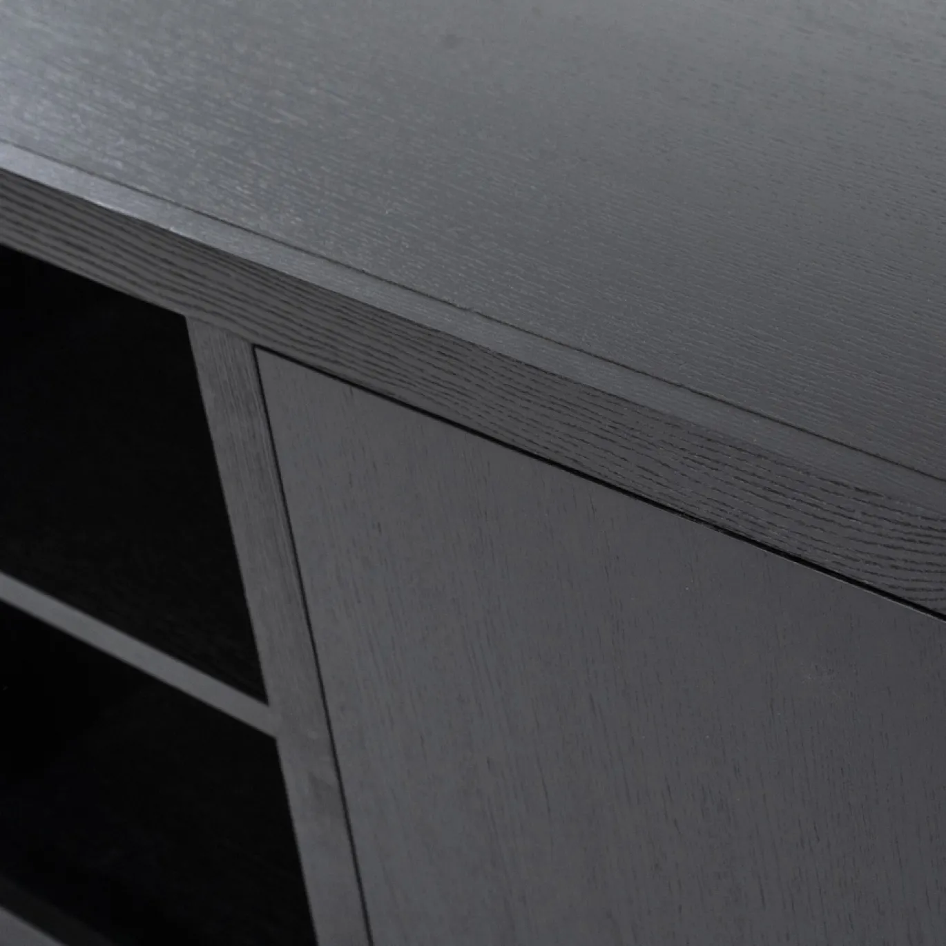 Eleonora Dressoir Helsinki Zwart