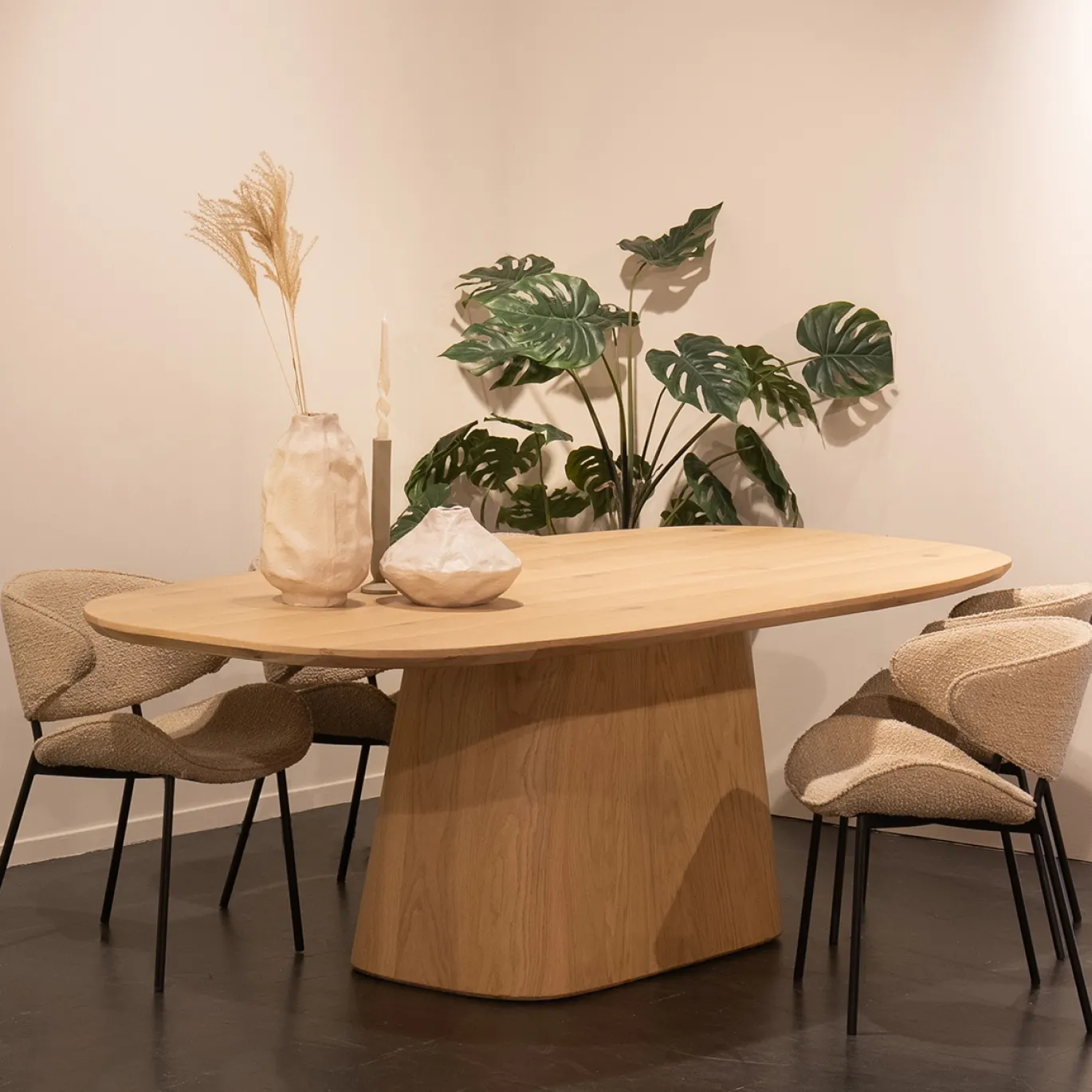 Eleonora Eettafel Nola 200x110cm