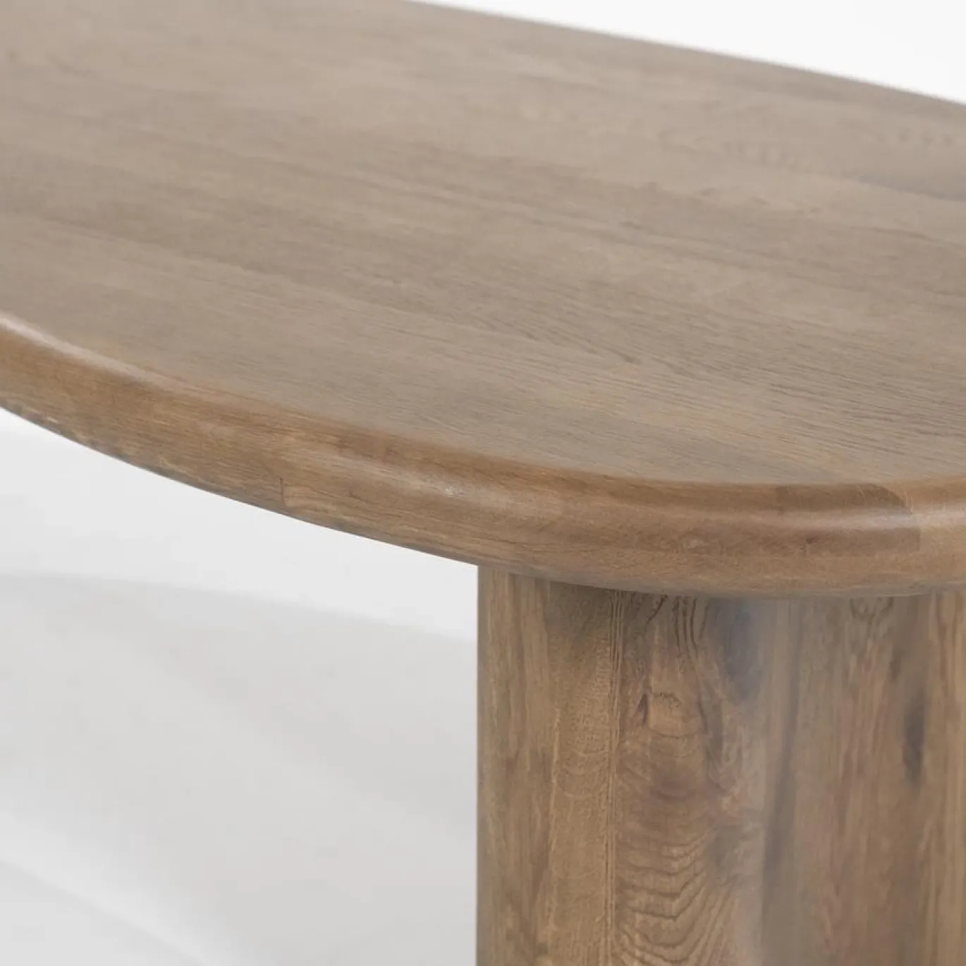 Eleonora Salontafel Josh Bruin