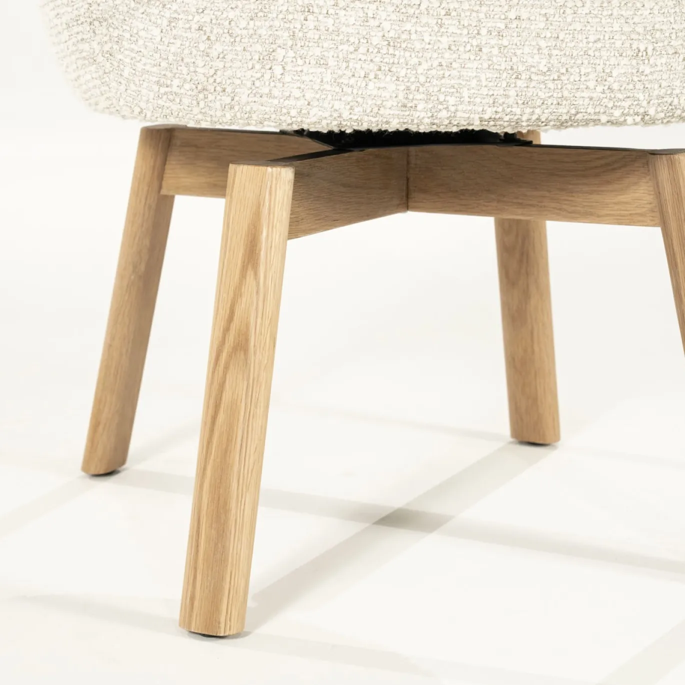 Eleonora Stoel Livia Beige Hush