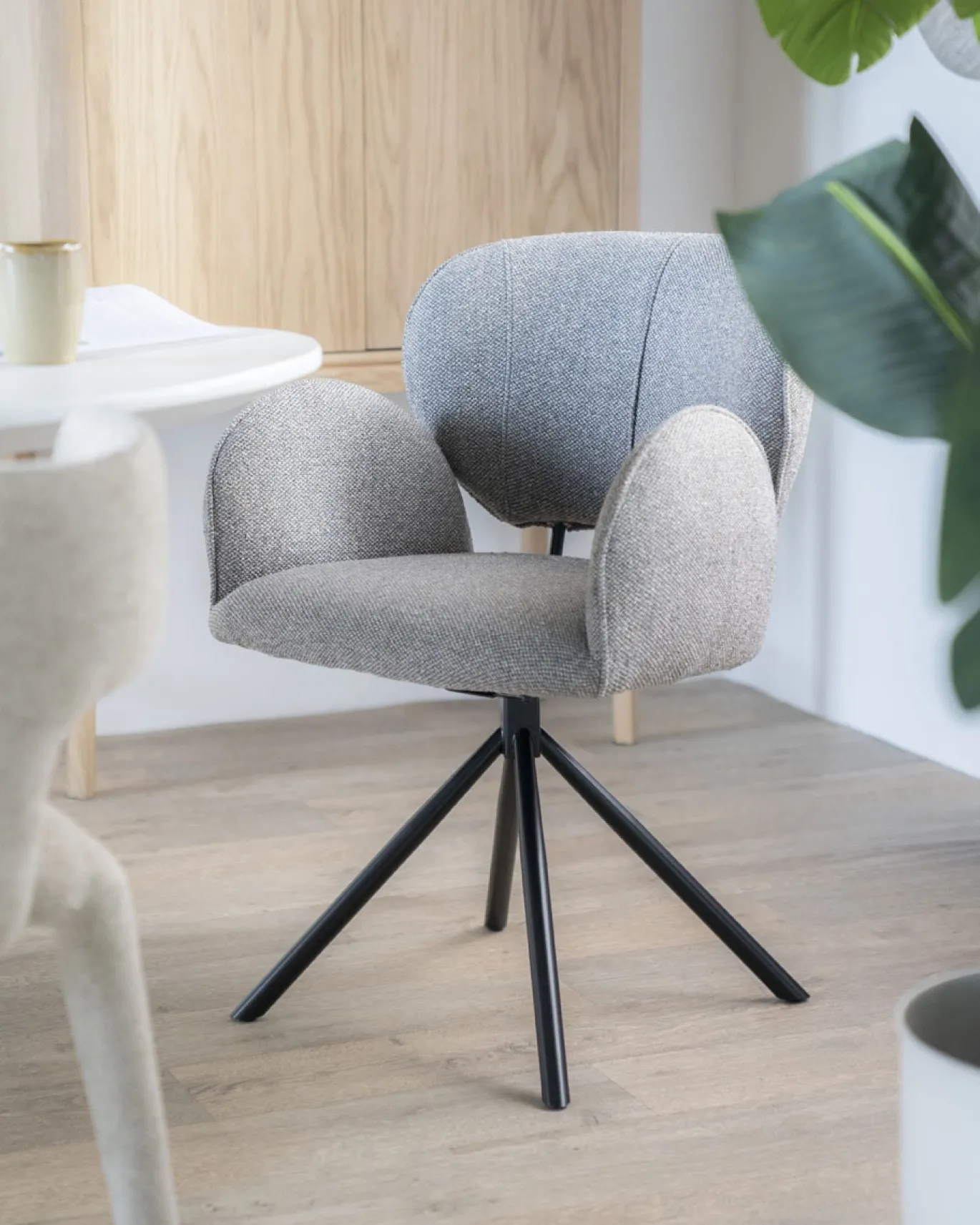 Eleonora Stoel Rosalin Bruin Moon