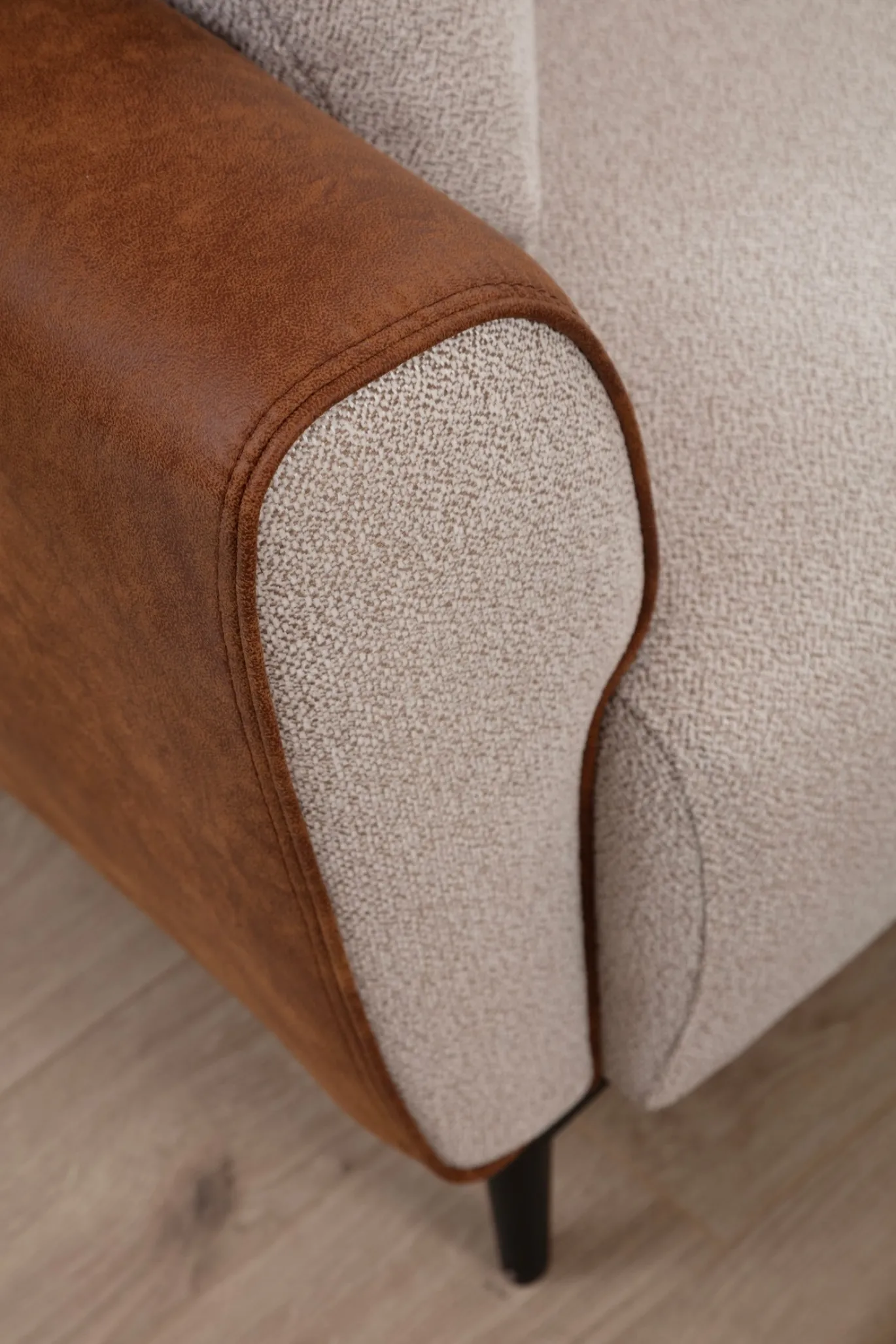 Fauteuil Aren Beige Cinnamon