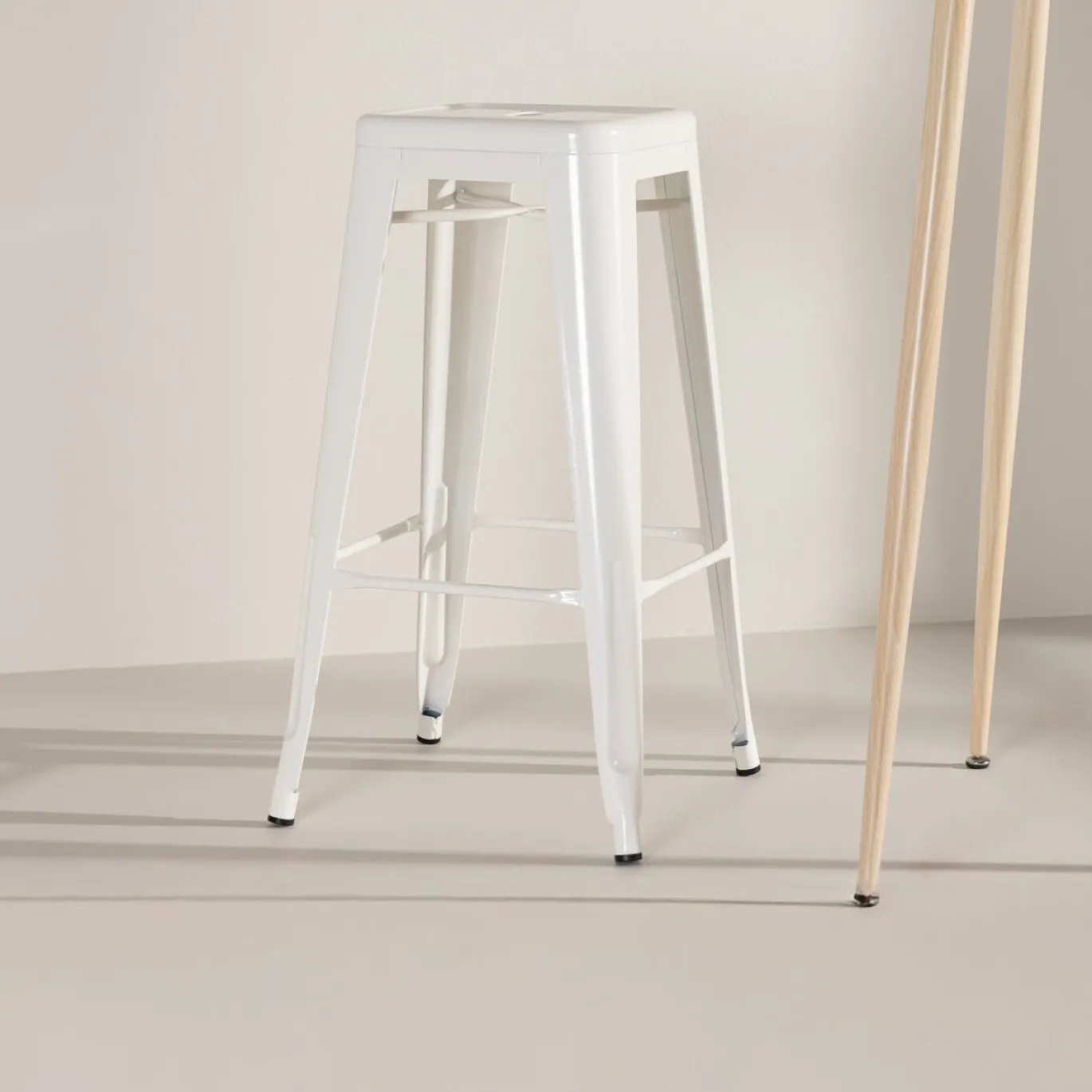 Fjôrd Barkruk Tempe Beige