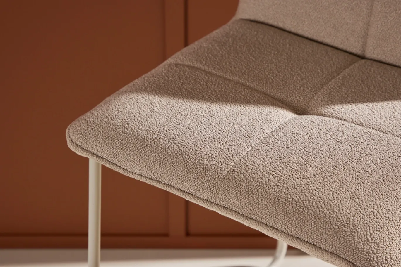 Fjôrd Barstoel Bisbee Beige Bouclé