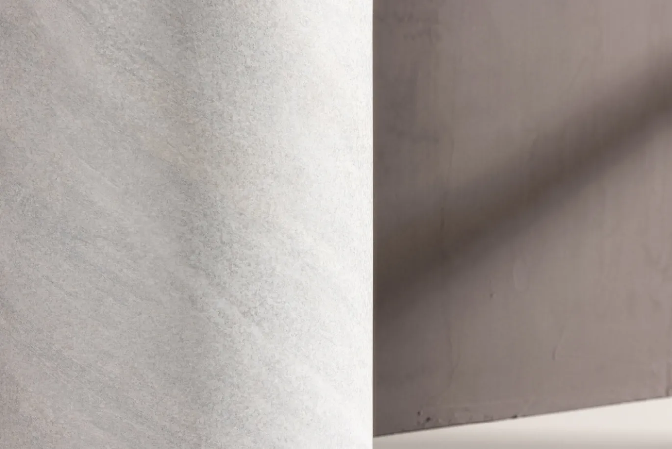 Fjôrd Bijzettafel York Ø30cm Betonlook