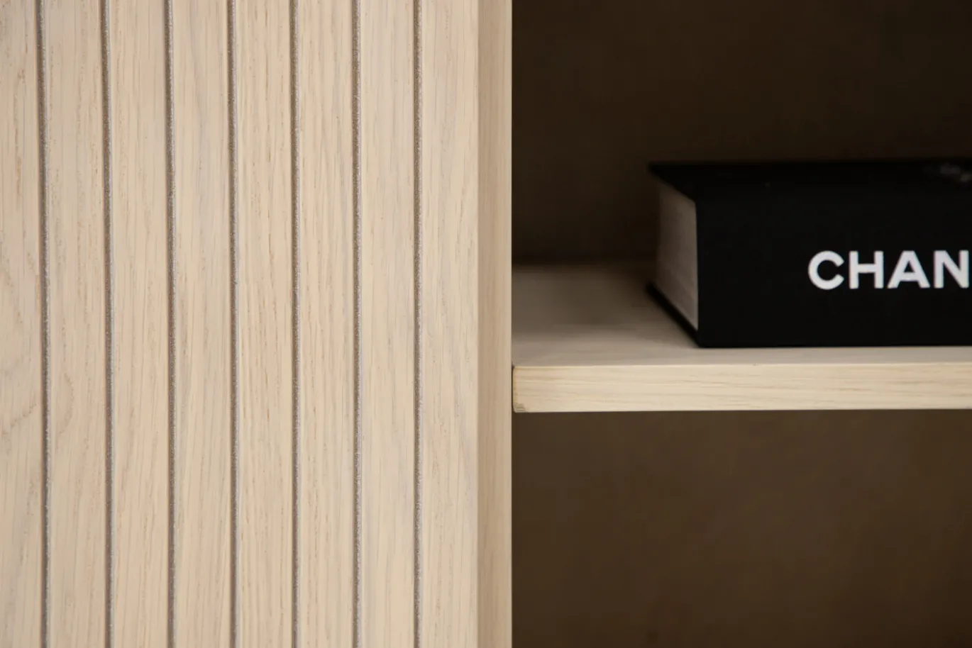 Fjôrd Dressoir Björkön Whitewash Fineer