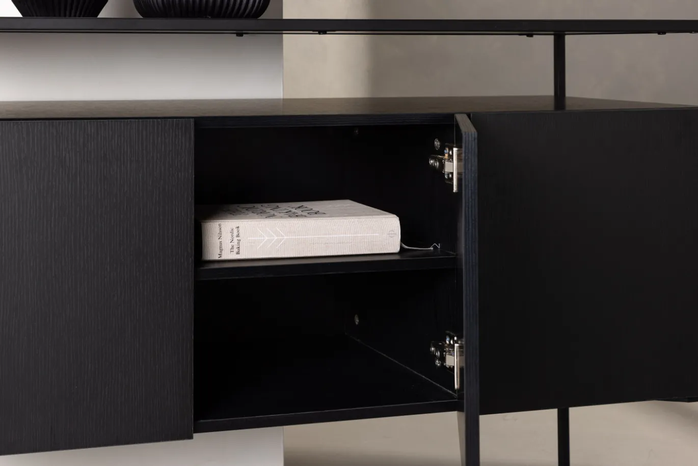 Fjôrd Dressoir Kingsport Zwart Smoked Mdf