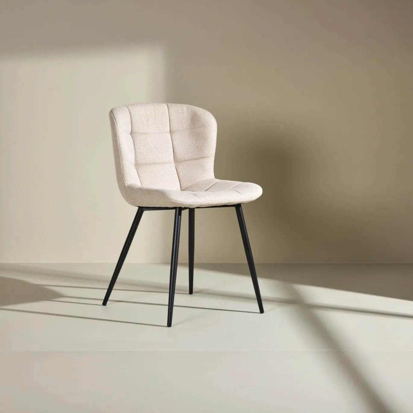 Fjôrd Eetkamerstoel Lily Beige