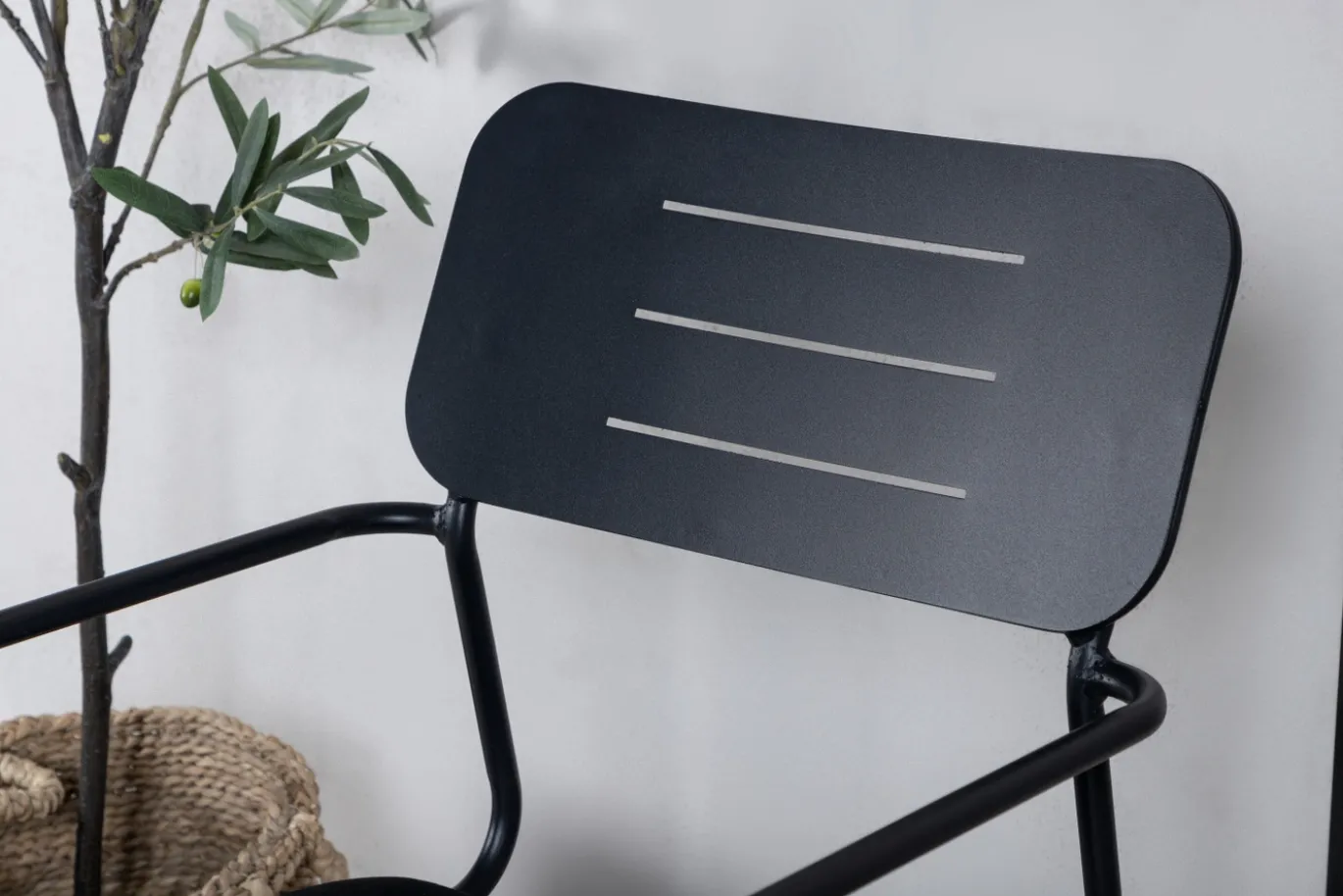 Fjôrd Eetkamerstoel Nicke Armrest Zwart Staal