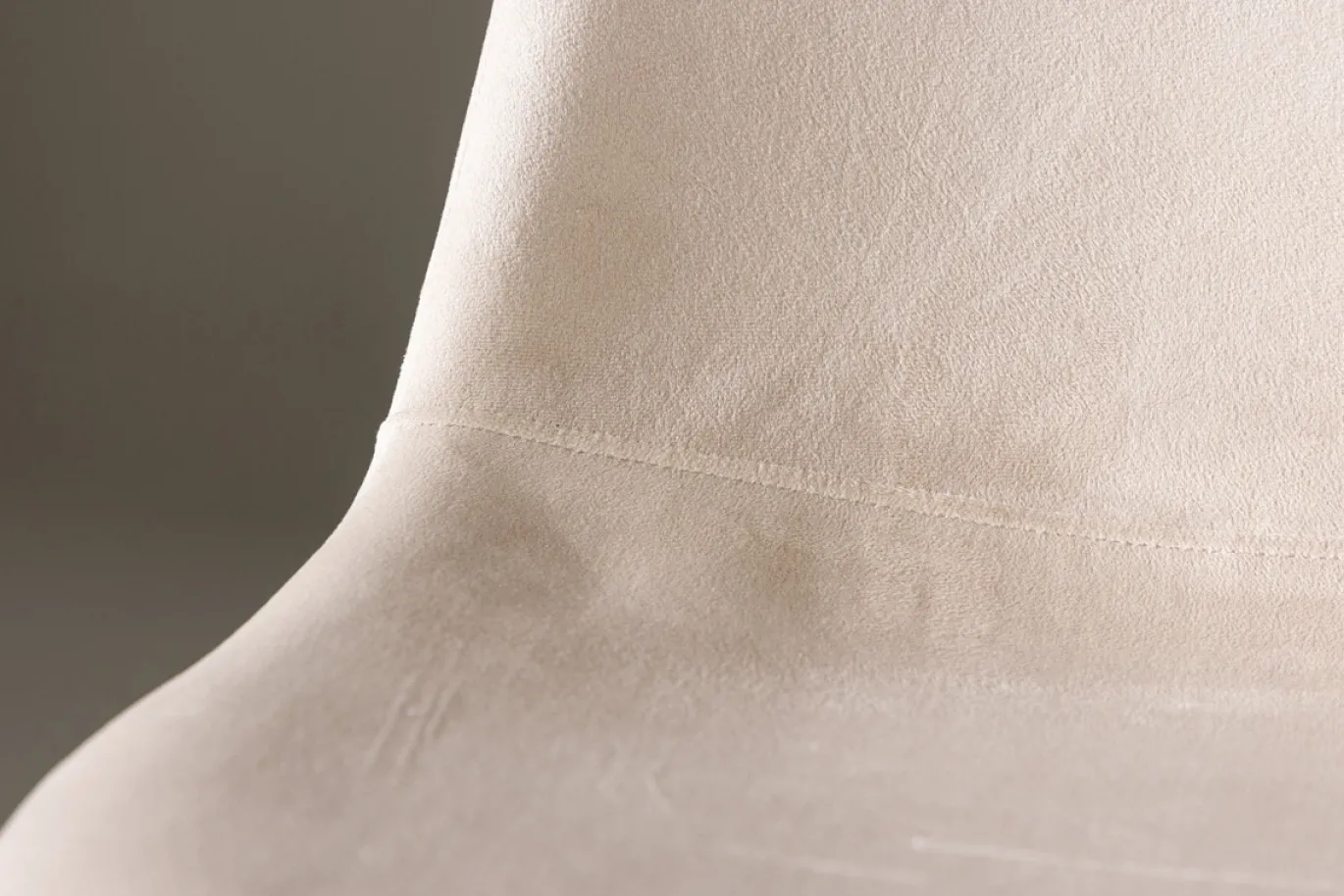 Fjôrd Eetkamerstoel Polar Beige Fluweel
