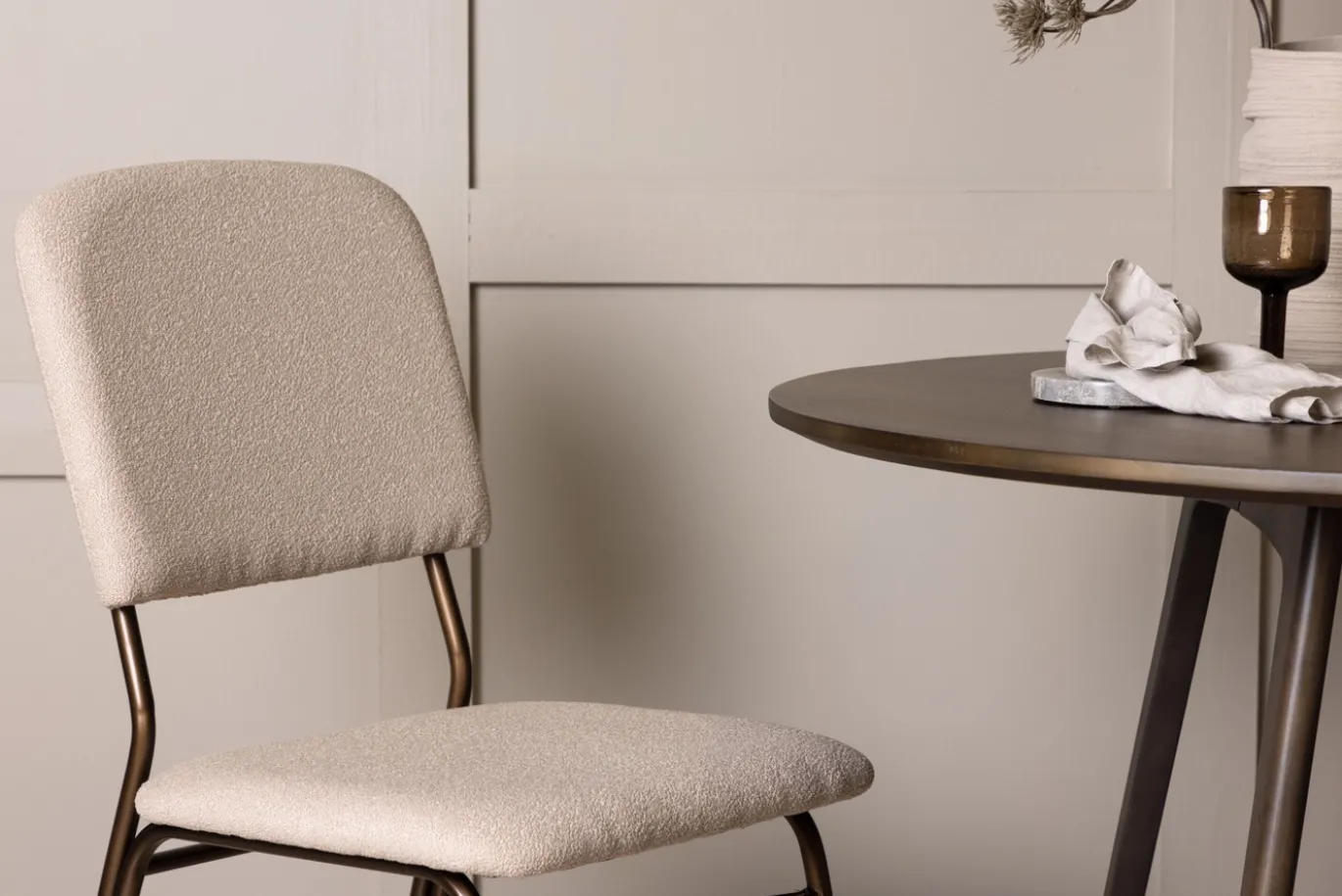 Fjôrd Eetkamerstoel Seda Mat Bruin Beige Stof