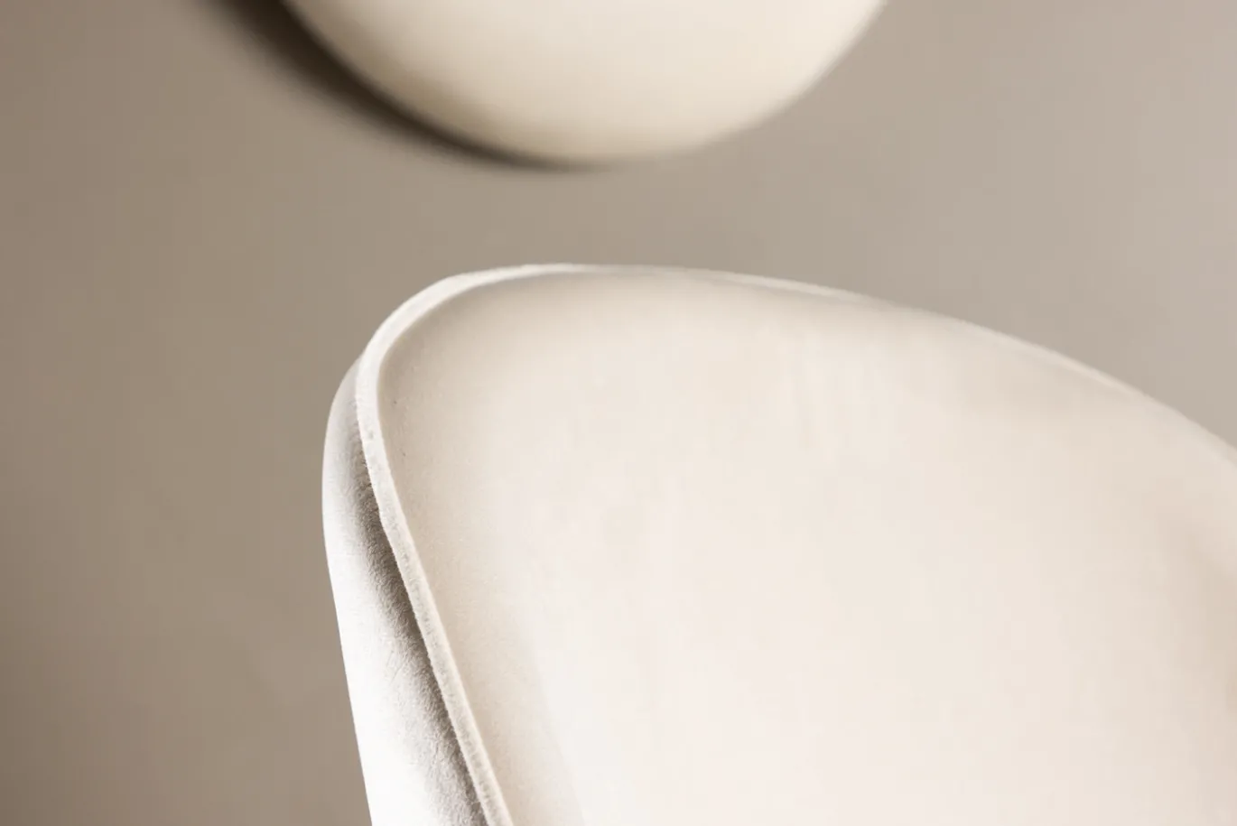 Fjôrd Eetkamerstoel Velvet Beige