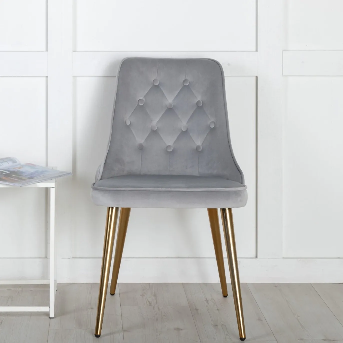Fjôrd Eetkamerstoel Velvet Deluxe Brushed Koper/Lichtgrijs