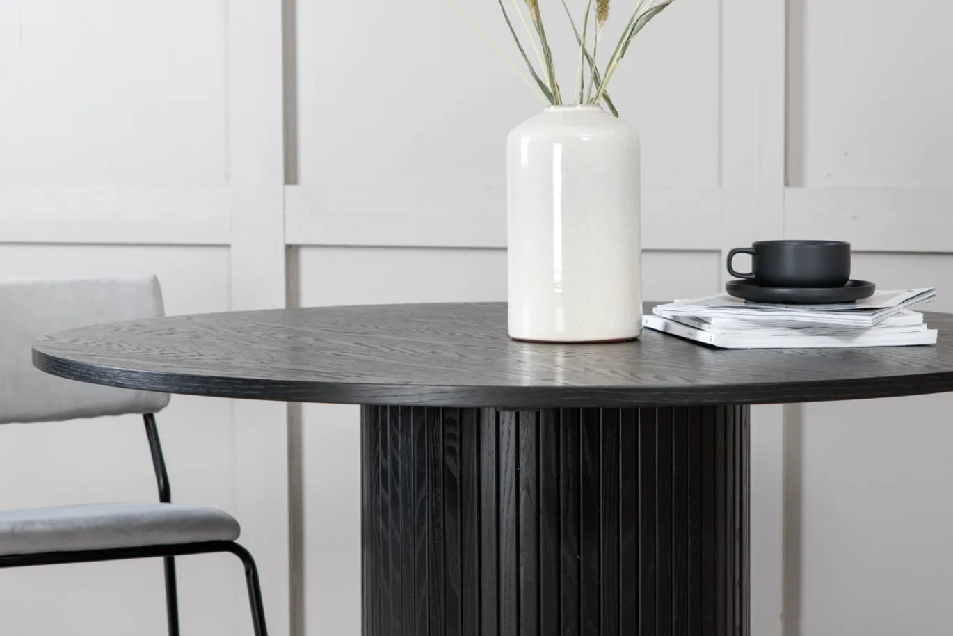 Fjôrd Eettafel Bianca Rond Zwart 110cm
