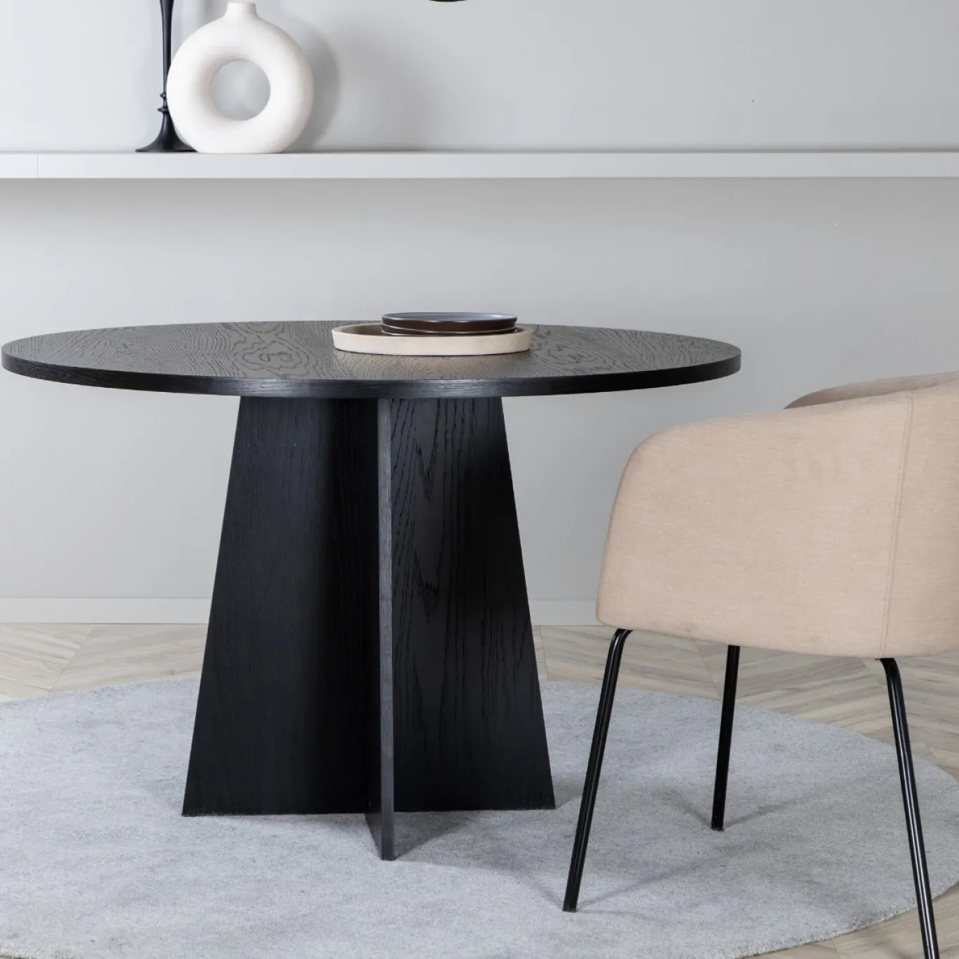 Fjôrd Eettafel Bootcut Rond Zwart 110cm