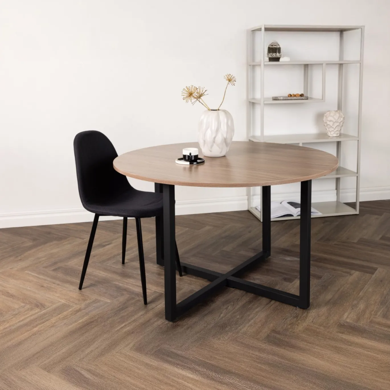 Fjôrd Eettafel Durango Rond Zwart Walnoot