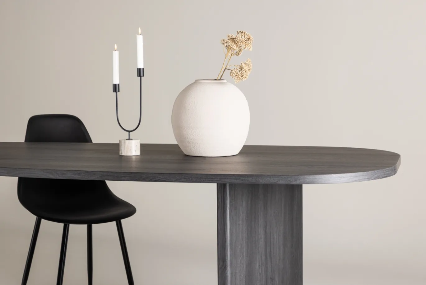 Fjôrd Eettafel Grönvik Ovaal 220x100cm Zwart