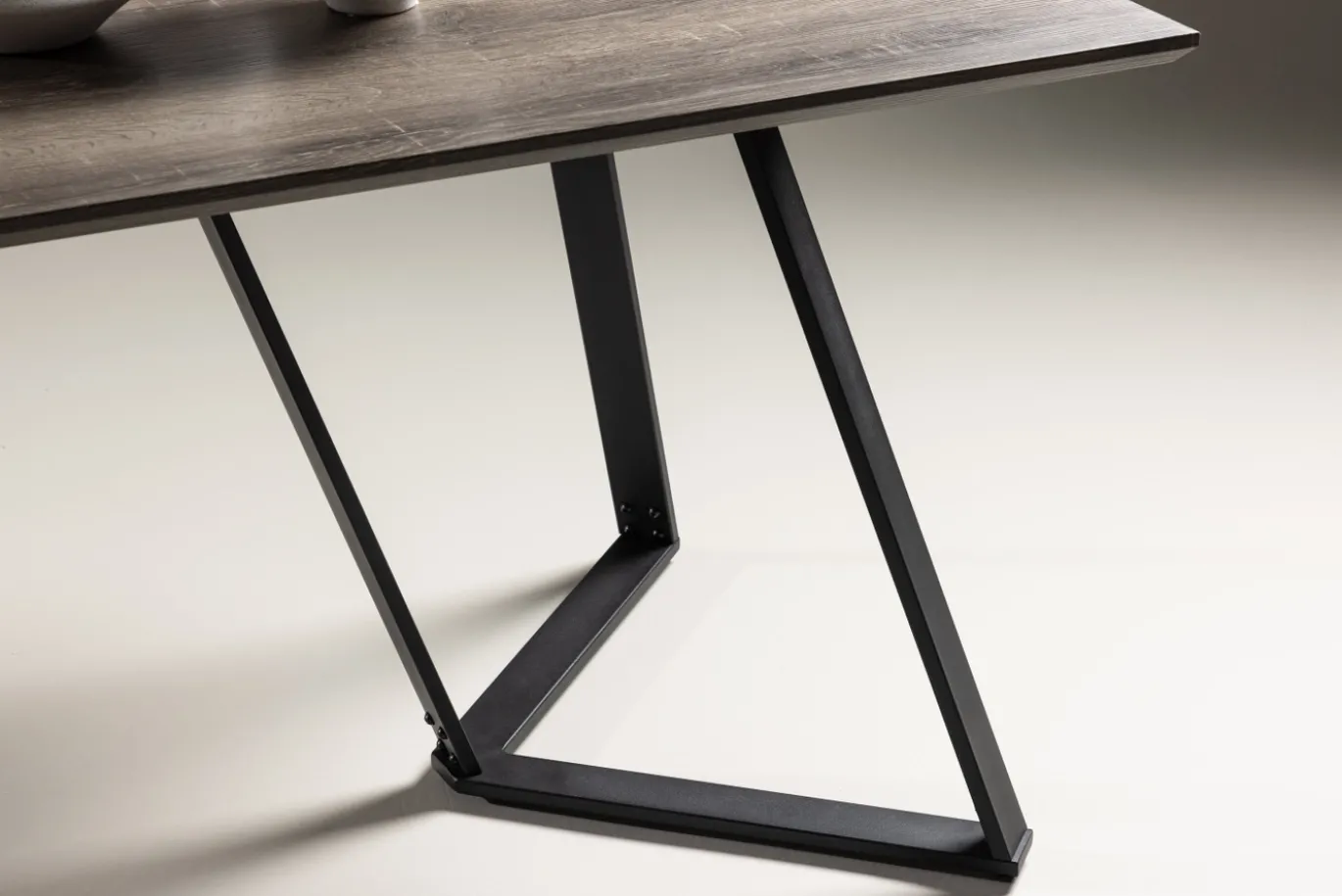 Fjôrd Eettafel Marina Eiken/Zwart