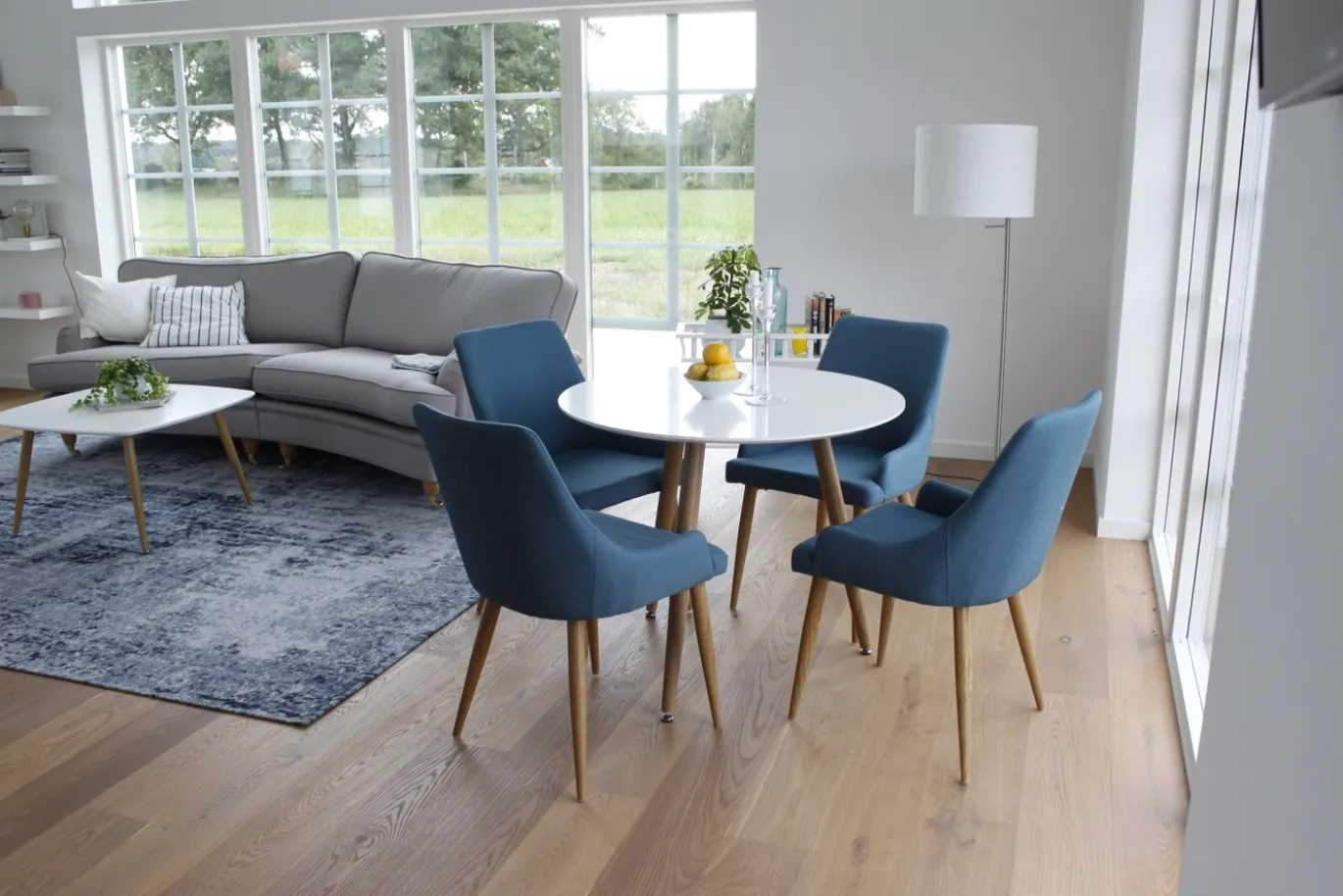 Fjôrd Eettafel Polar Rond Ek-look/Wit Ø90cm